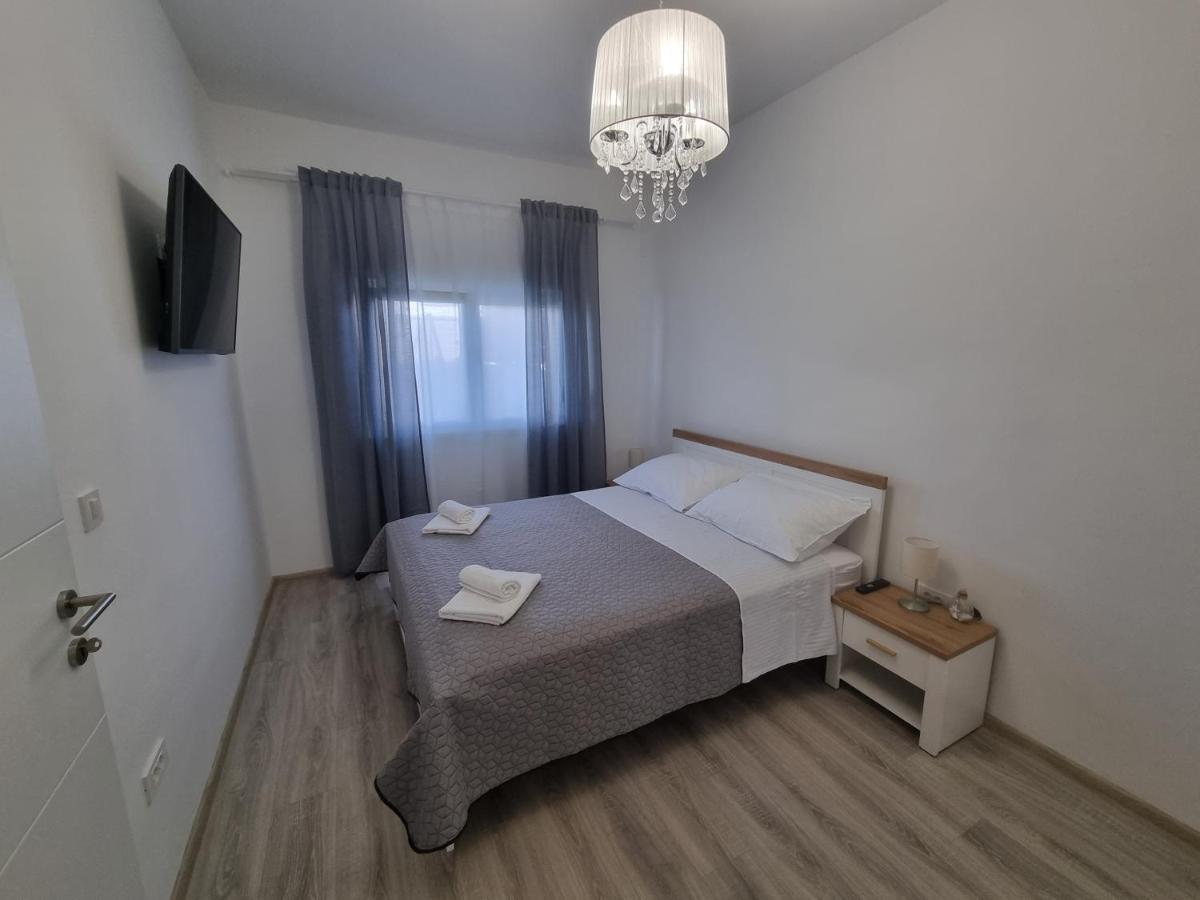 Villa Madison Posedarje Exteriör bild